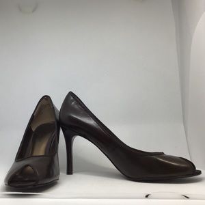 Nine West "WNSCheron" Brown Peep Toe Pumps 7.5M